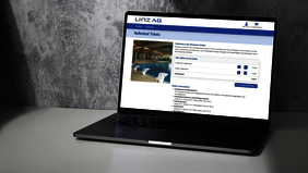 Laptop mit Webshop Linzer Bäder