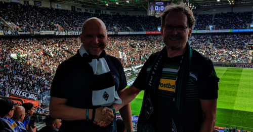 Kammler und Klusekemper beim Handschlag