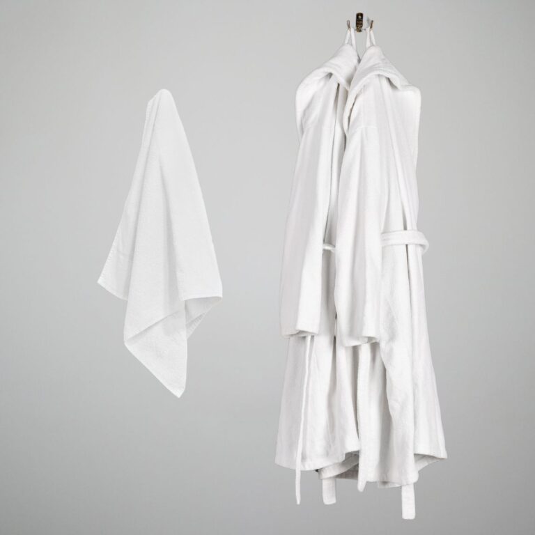 Handtuch und Bademantel FLEXtex
