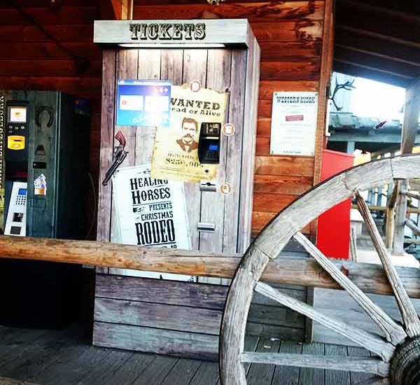 Freizeitpark-Ticketautomat.jpg