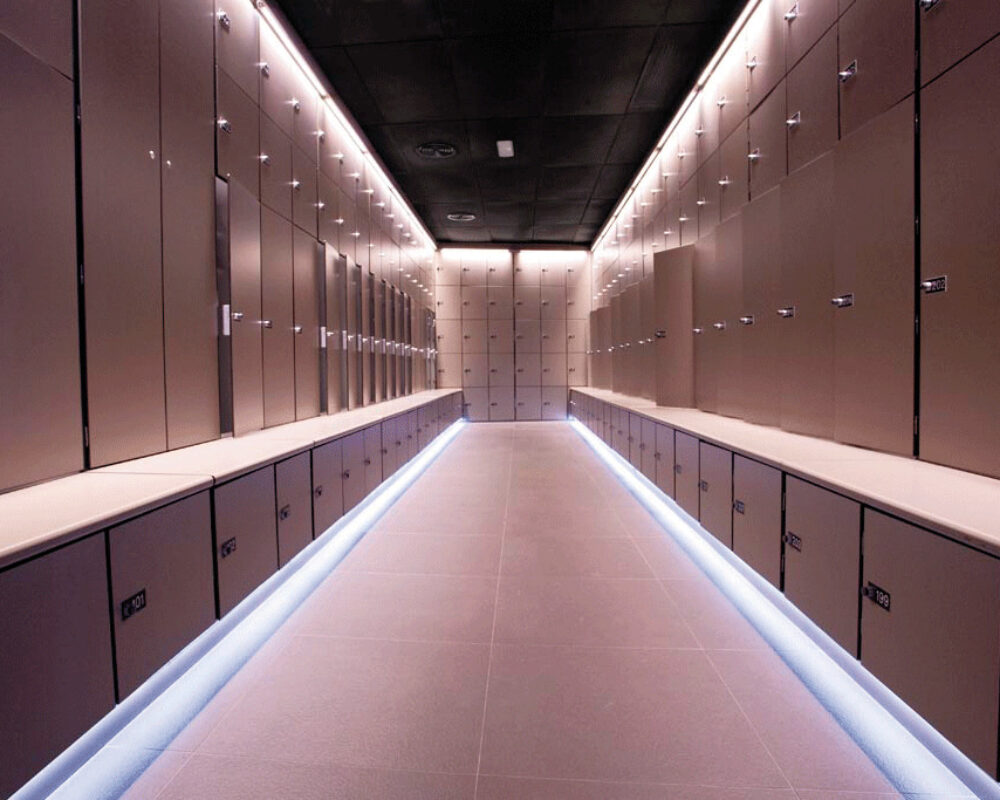 entervo-access betteriebetriebene RFID-Schlösser: Beispiel Schrankanlage Beige